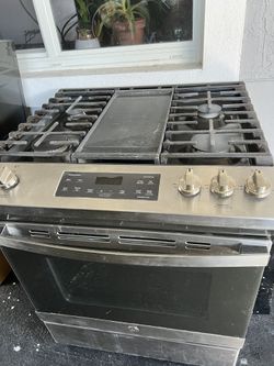 Gas Stove With Microwave