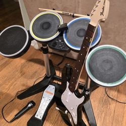 Rockband 4 Bundle PS4 Guitar, Drums, Microphone