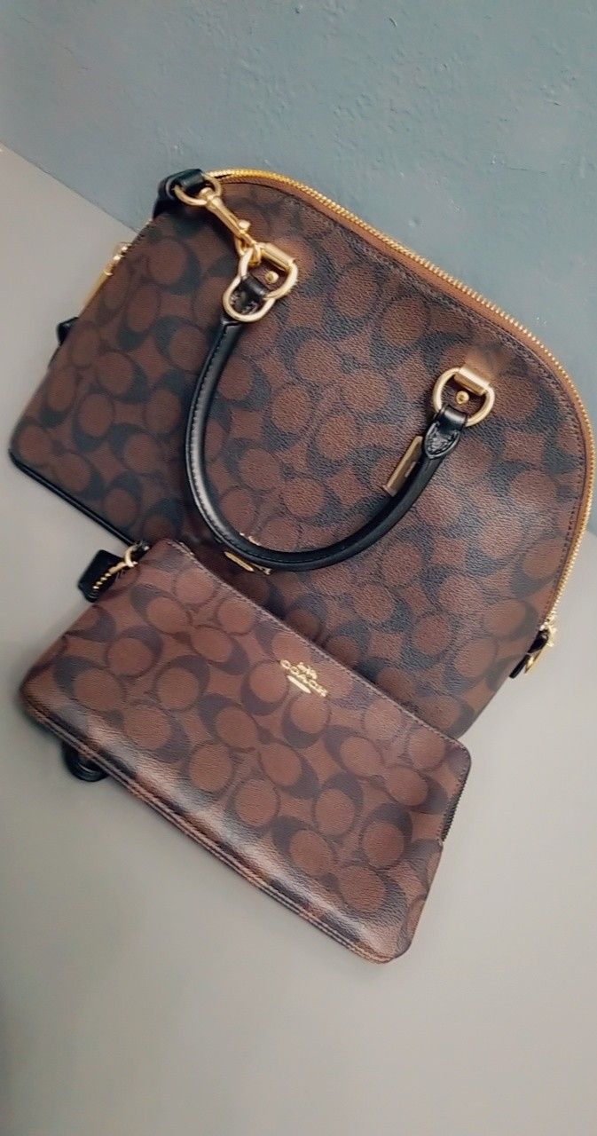 coach set $150