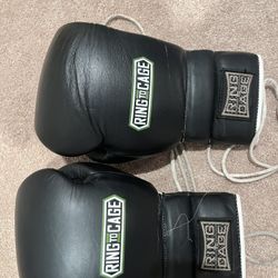 Boxing Sparring Gloves 16 Oz Laced 