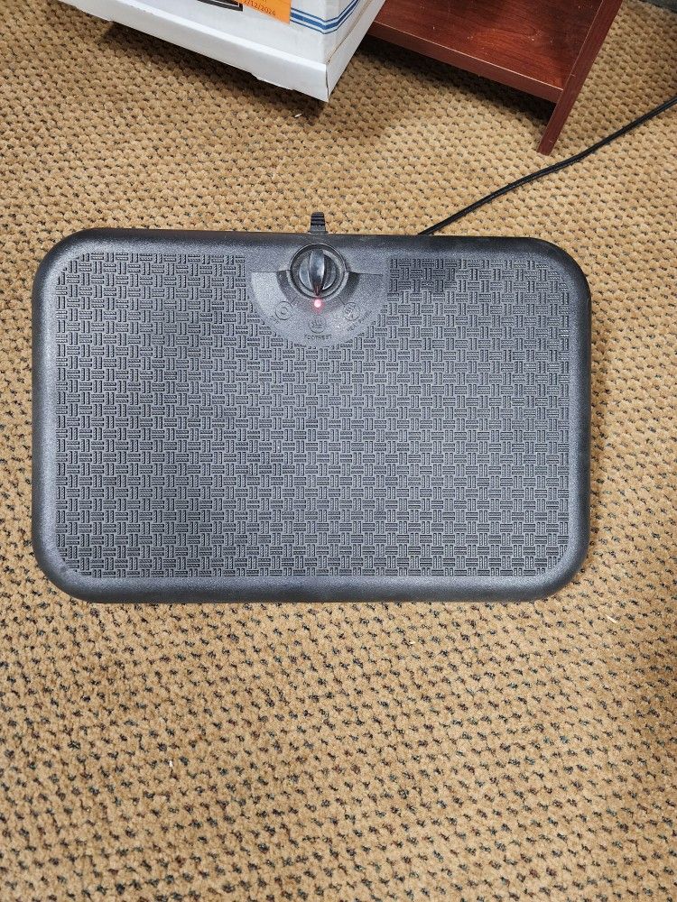 Foot Warmer Under Desk Or At Home