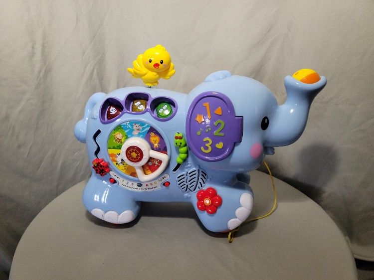 VTech Pull and Discover Activity Elephant  Infant Toddler Learning Toy  - Lights, Sounds, Songs, Ears Move When You Pull The Elephant! 