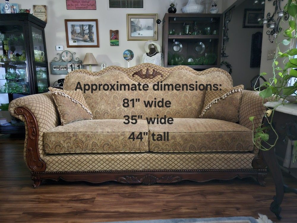 Like New Sofa