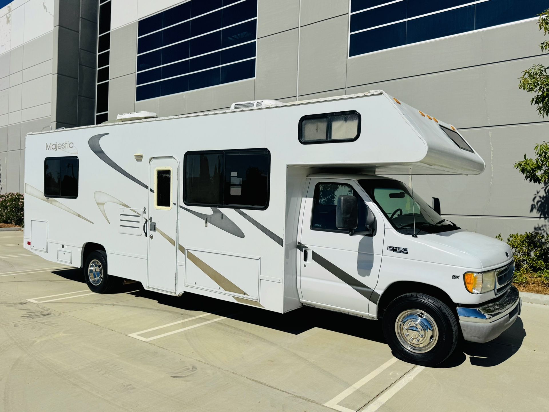 2001 Four winds Majestic