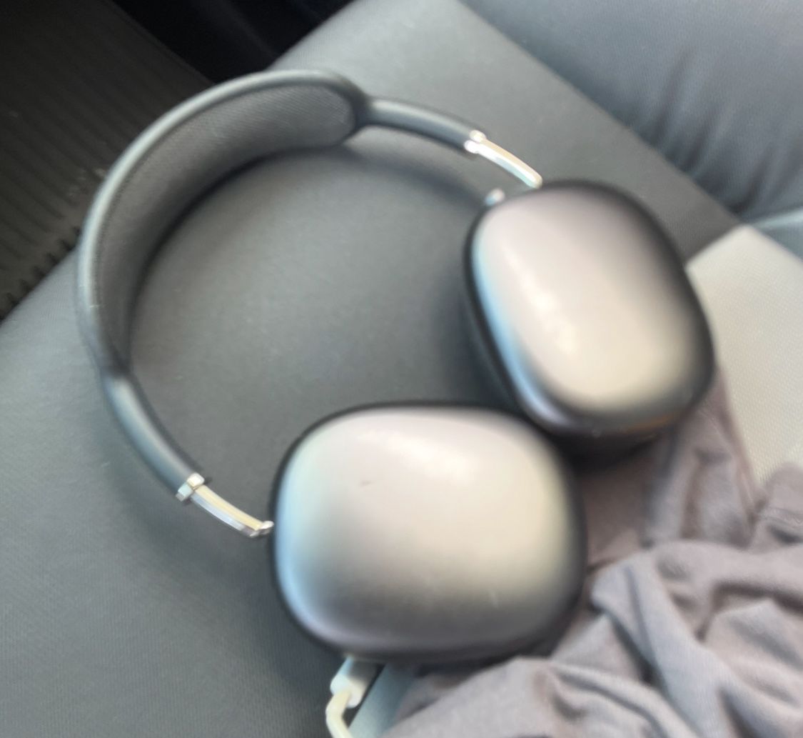 Apple AirPods  Max 