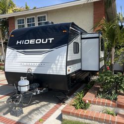 2022 Keystone Hideout 176BH