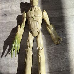 Marvel Guardians Of The Galaxy 12” Growing Groot Extendable Action Figure 2016