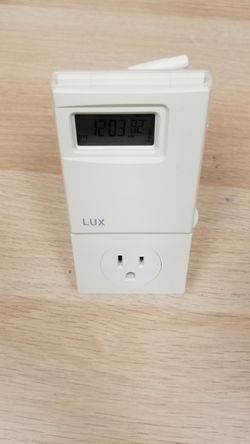 LUX Programmable Outlet Thermostat
