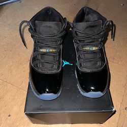 Jordan 12 Gammas