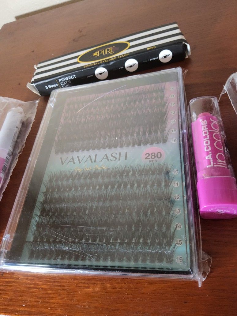 YAVALASH 280-Piece Lash Kit - Captain's Ultimate Beauty Treasure Arsenal