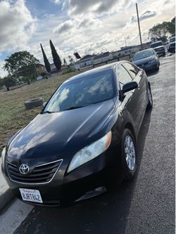 Toyota Camry 2011 xle v6