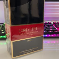 Carolina Herrera Very Good Girl 