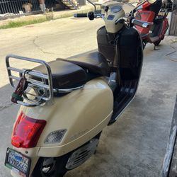 2009 250 GTV 9000 Mi.runs Great 1200.firm