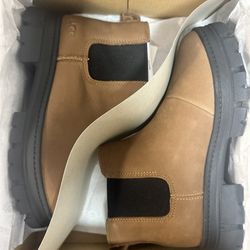 UGG Kids Ashton Chelsea Boot