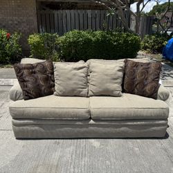 BLOOMINGDALES COLLECTION SOFA! 