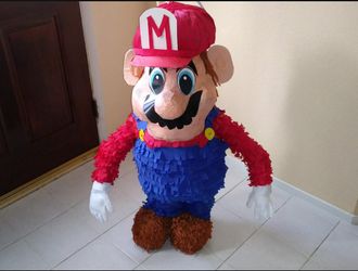 Mario Pinatas !