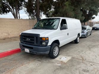 2012 Ford E-150
