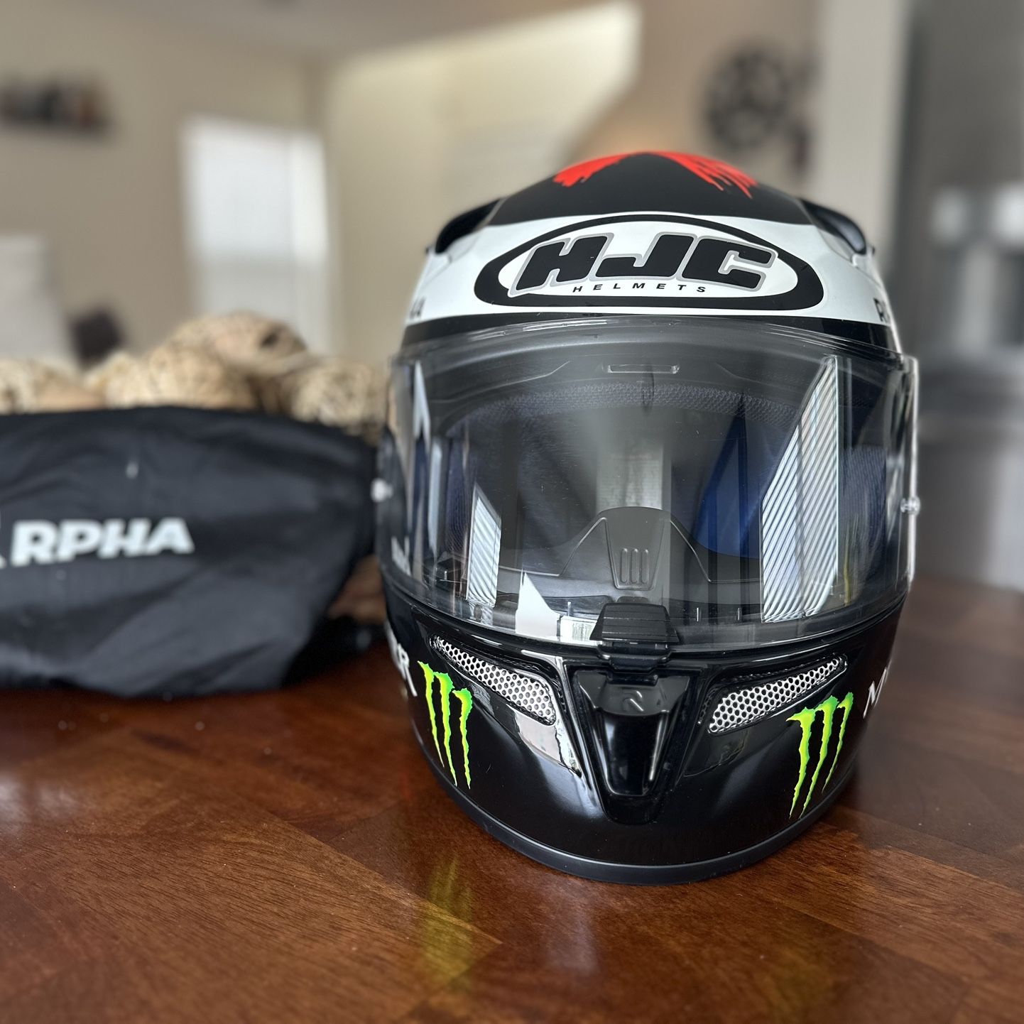 HJC RPHA 10 Jorge Lorenzo Racing Motorcycle Helmet Size XL for