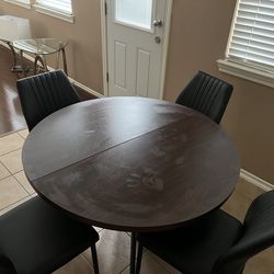 Great table very great Harley Jo’s great condition