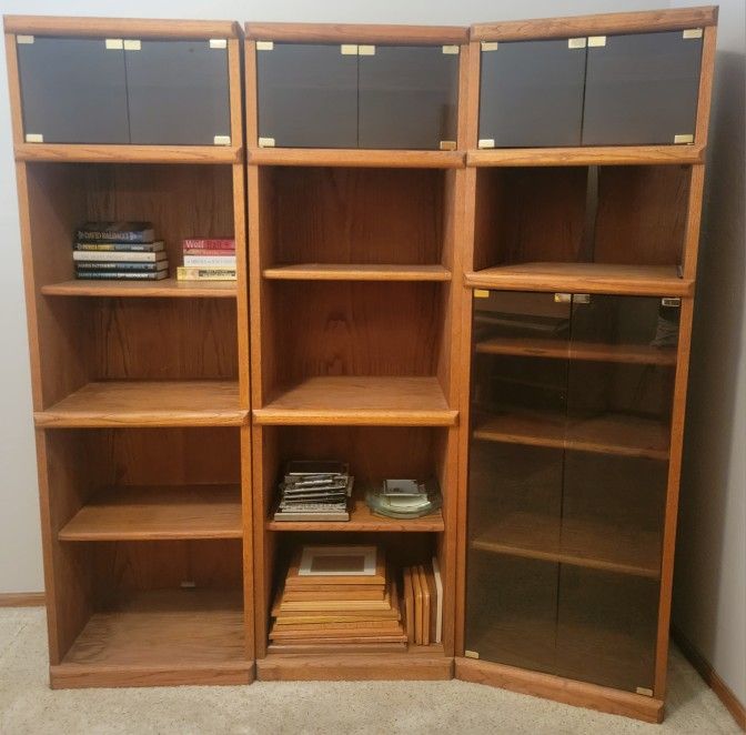 Shelving Unit