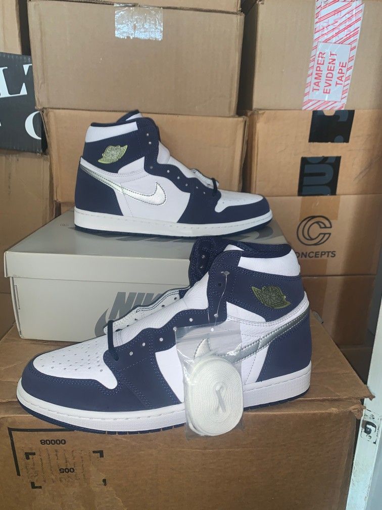 Brand New Men's Nike Air Jordan Retro 1 Midnight Navy Size 10.5