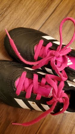 Baseball cleats size 11