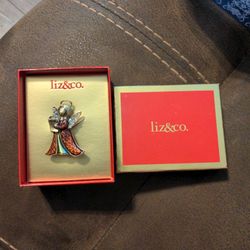 Liz And Company Angel Brooch