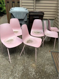 Set of 6 article chairs-free