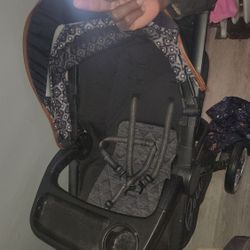 Stroller 