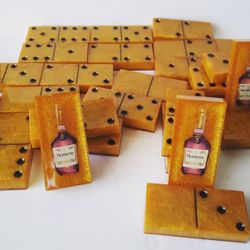 Hennessy Dominoes
