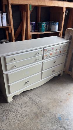 Dresser
