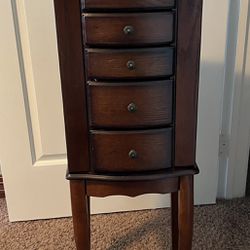 Jewelry armoire / chest