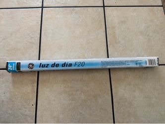 GE Luz de Día F20 Fluorescent Tube New