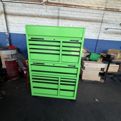 Us General Roll Cab And Top Chest 