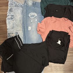 Maternity clothes M/L