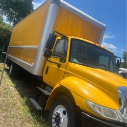 International Box Truck (mechanic Special)