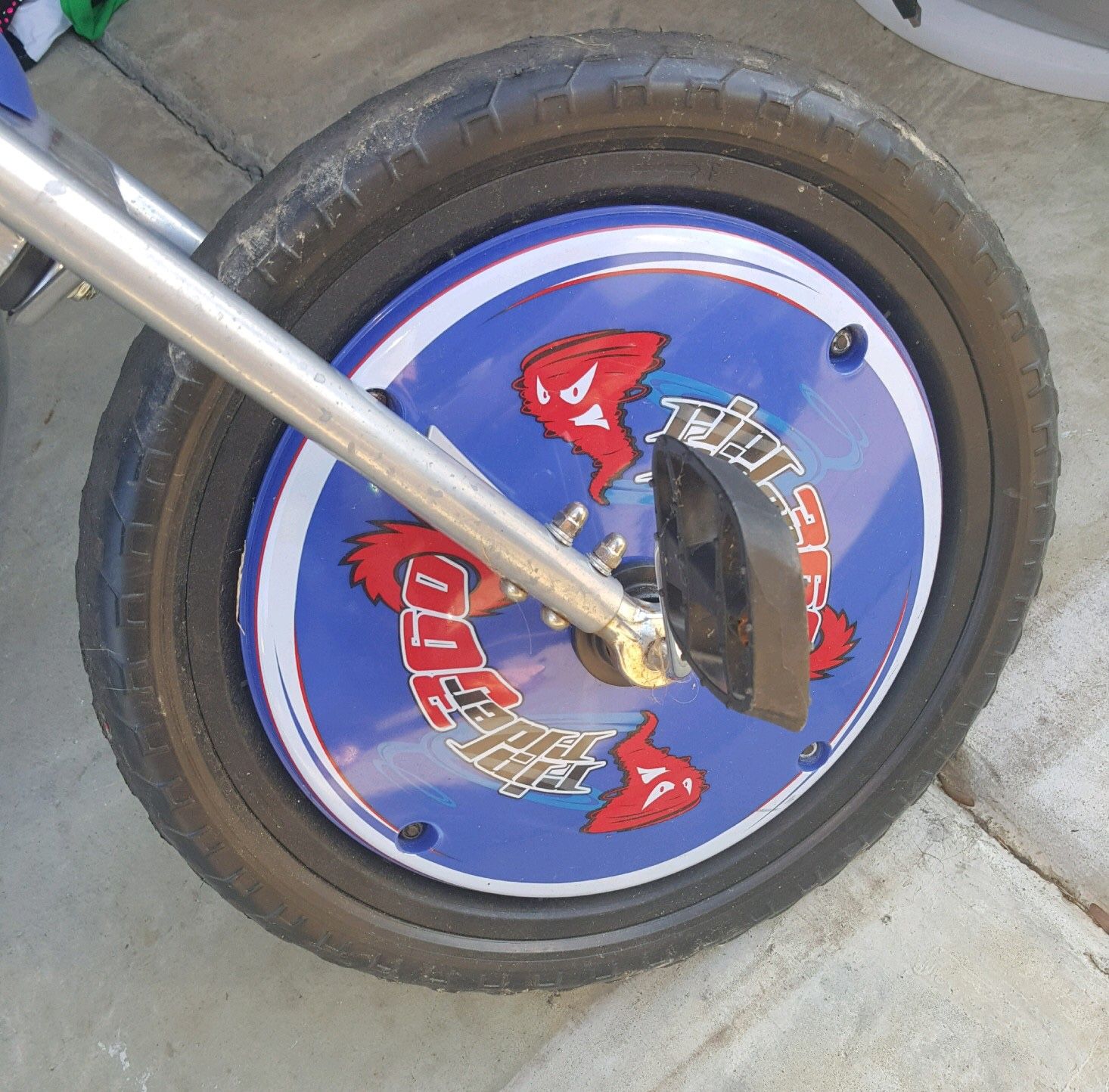 Razor rip rider store 360 front wheel