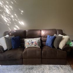 4 Piece Living Room Set ‼️SEND OFFERS‼️