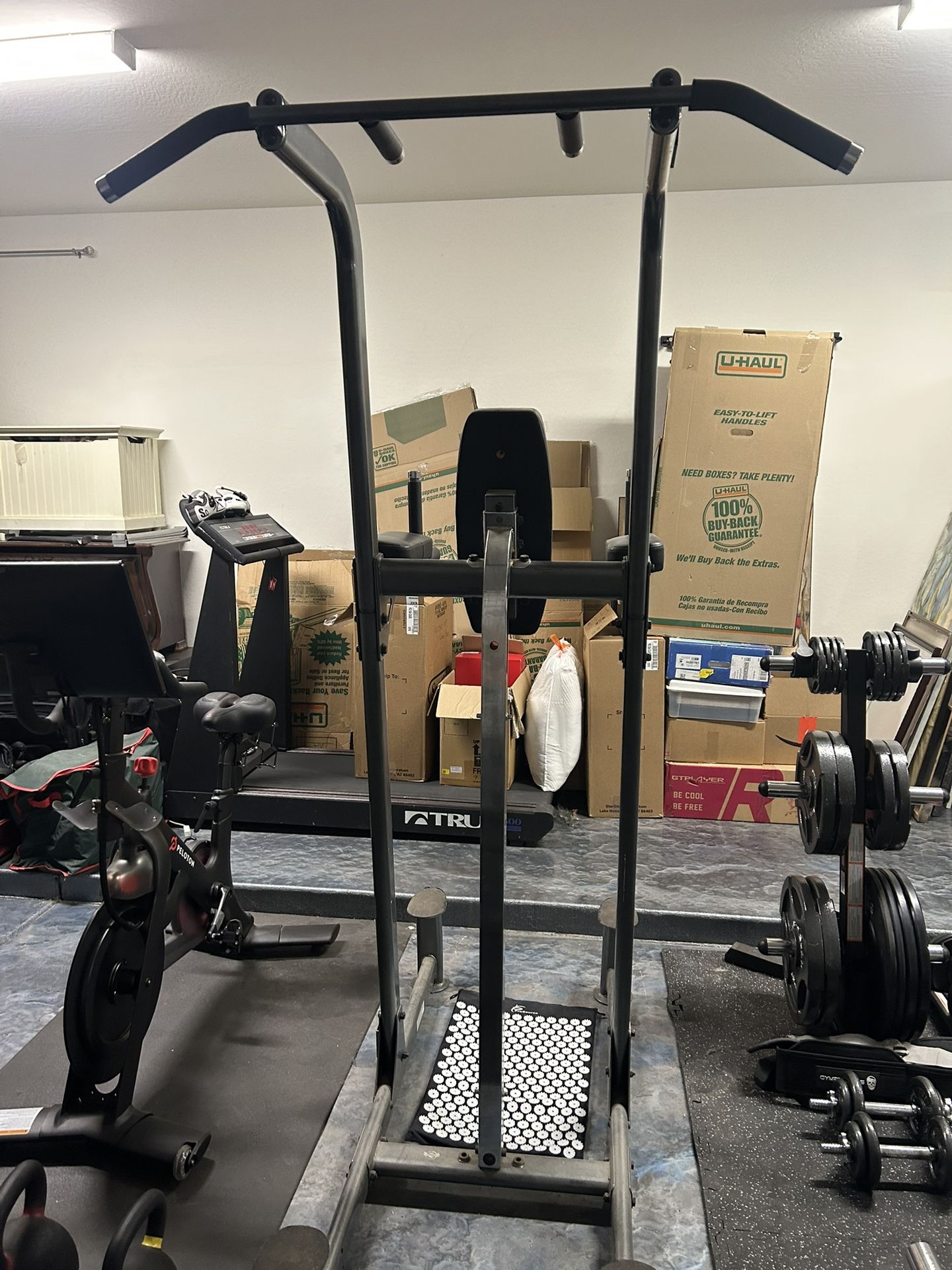 Bodysolid Pull-up Dip bar Station