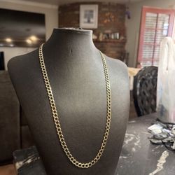 26" Gold Curb Chain 10K Yellow Gold 28.3 grams solid not hollowed gold