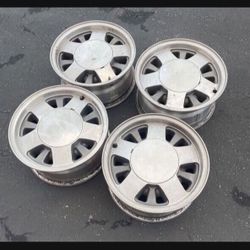 4 X Chevy Suburban 88 Rims 16 Inch 16in Wheels 5x5 5x127 !!!!