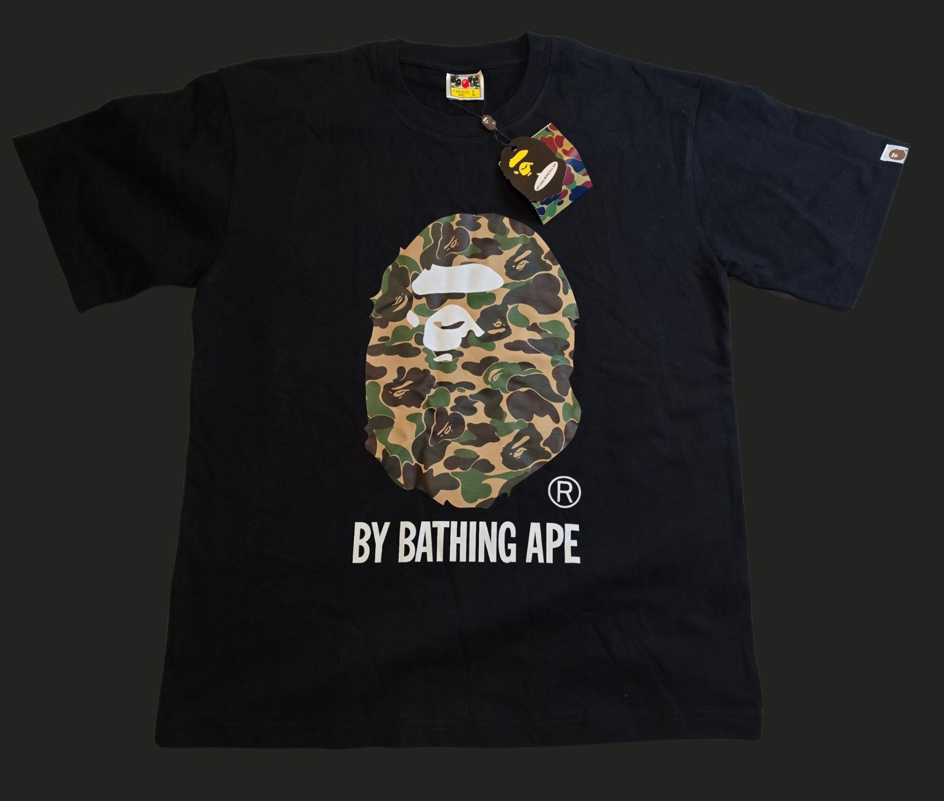 A Bathing Ape Men's Black Ape Head Camo Graphic Logo Tee Crew Neck L