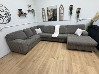 Gray Sectional Couch Free Delivery