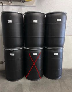 55-Gallon Black Plastic Drum with Removable Lids