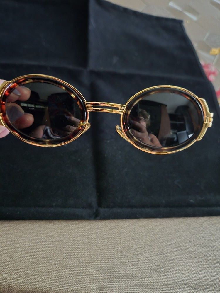 Beautiful Sunglasses Gianni Versace