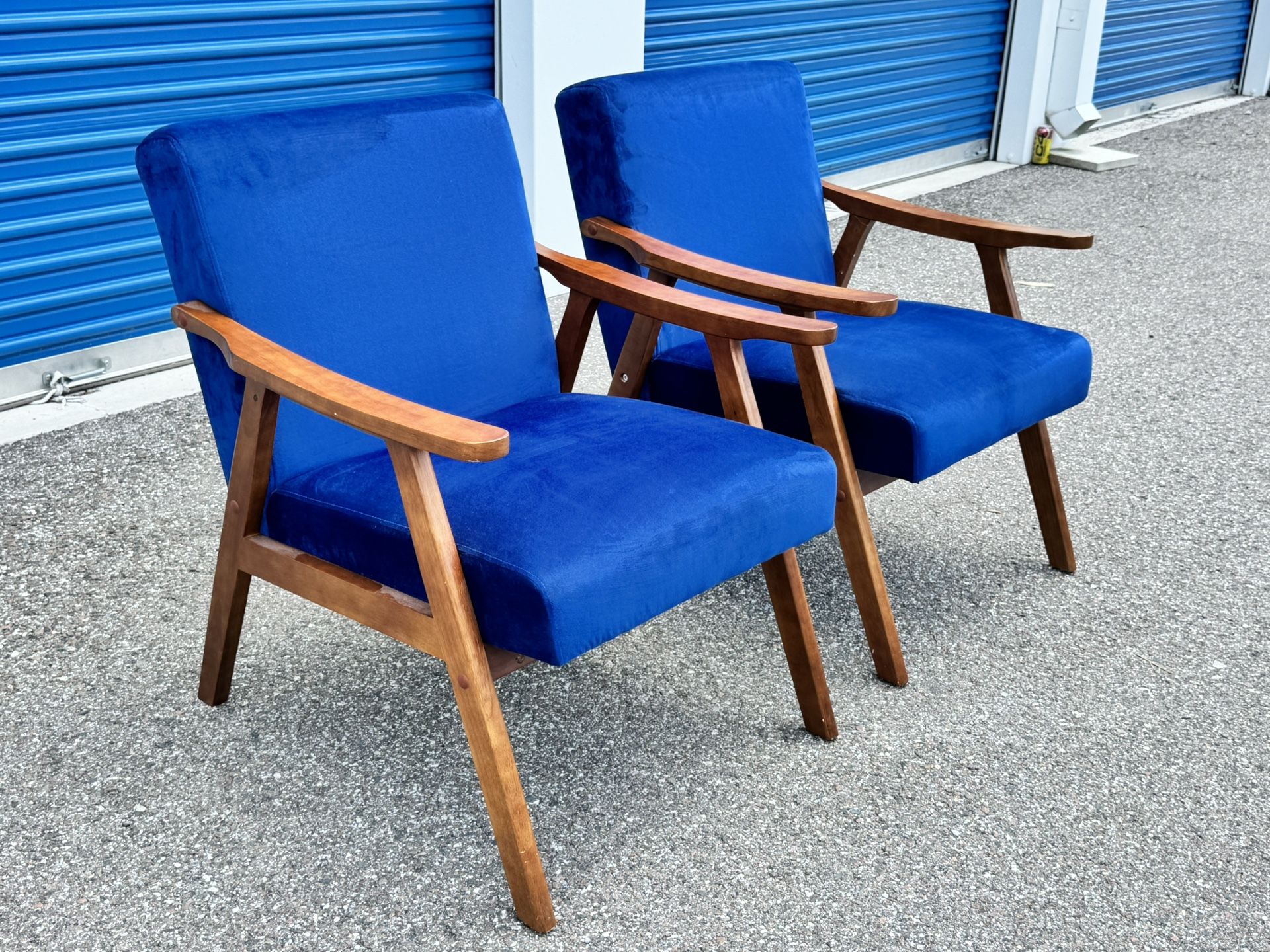 MID CENTURY MODERN STYLE NAUTICAL BLUE ACCENT CHAIRS ARMCHAIR SET