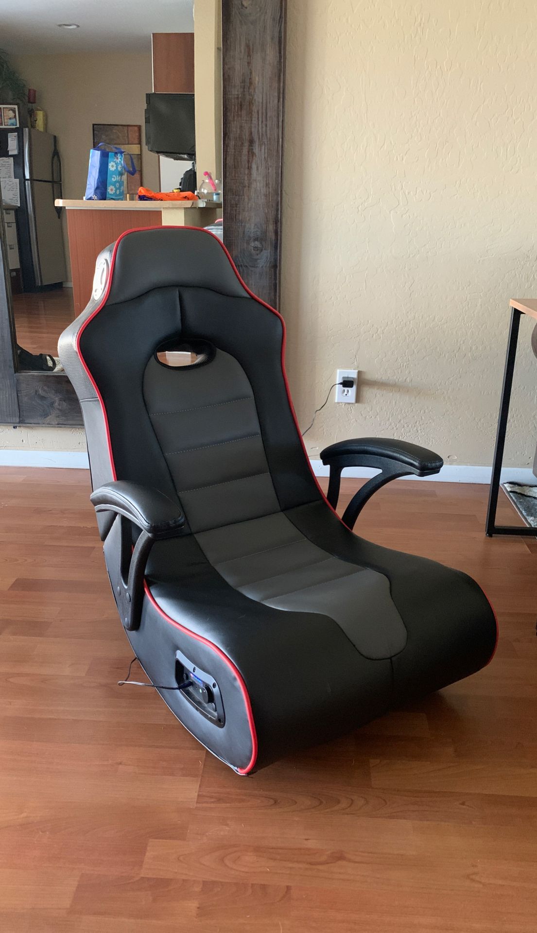 Like New X Rocker Gaming Chair w/Bluetooth