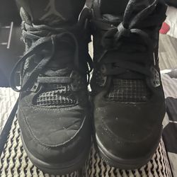 Black Cat 4s