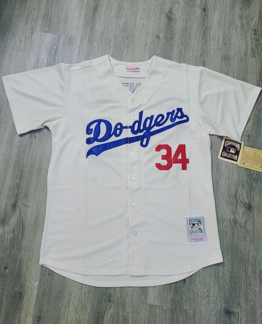 NEW Fernando Valenzuela 34 Cream Los Angeles Dodgers Jersey All Sizes for  Sale in Lawndale, CA - OfferUp