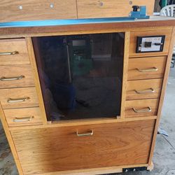 Price Drop!! Custom Router Cabinet "Taking Serious Offers, Last Buying Didn't Show Up"